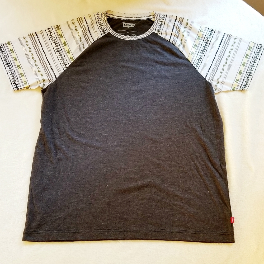 Levi's Trible Tee
